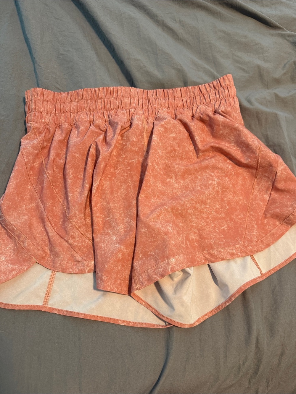 Lululemon Track that MR 5” shorts
